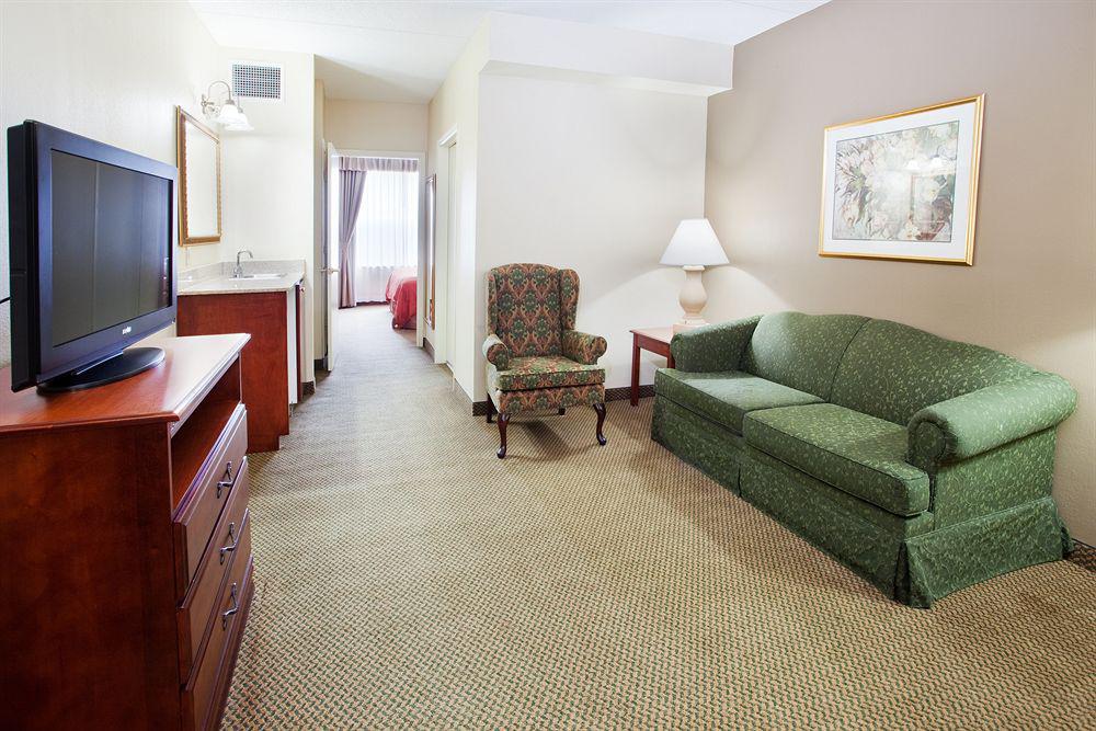 Holiday Inn Express & Suites Atlanta Ne- Duluth, An Ihg Hotel Ngoại thất bức ảnh